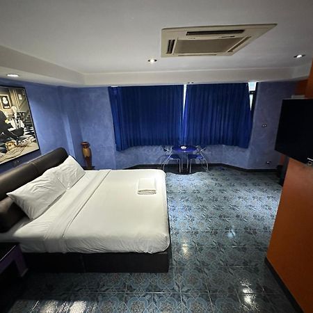 Koenig Hotel Pattaya Near Walking Street Exterior foto